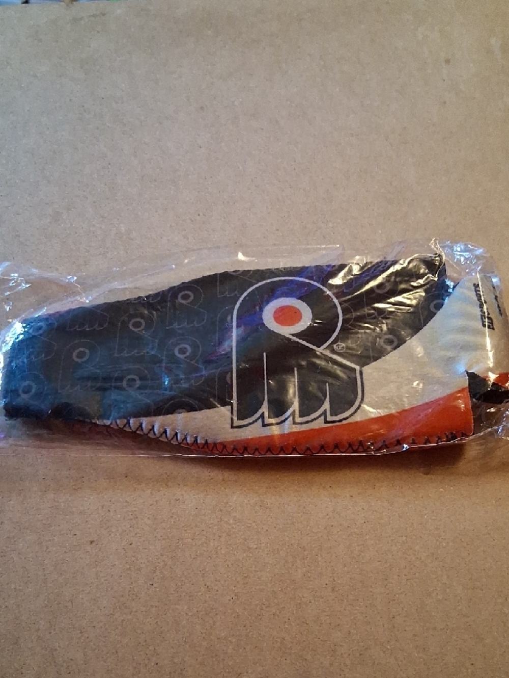 Philadelphia Flyers Logo Koozie - Black, Orange, White - Picture 3 of 6